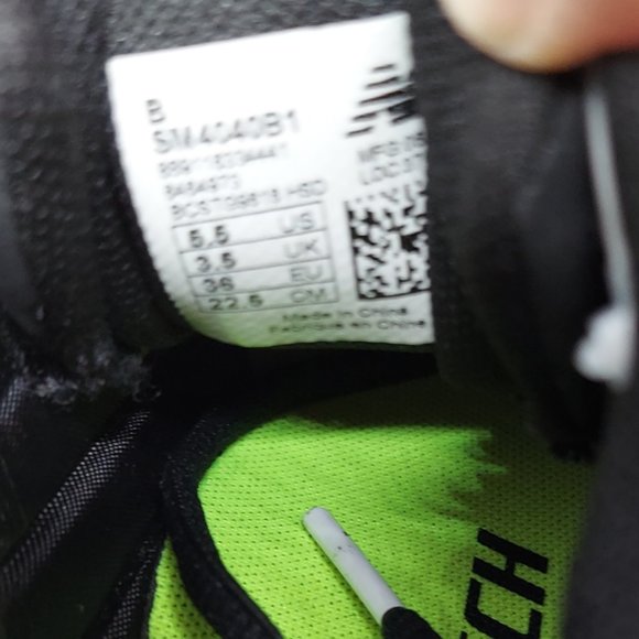 New Balance Softball/Baseball Metal Cleats Women's Size 5 1/2 NWOT - Picture 8 of 10